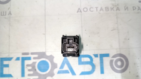 Lexus CT200h 11-13 Tire Pressure Button