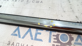 Door-glass molding, central front right, Honda Insight 19-22, chrome, with dented scratches