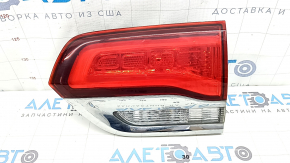 Right inner taillight for Jeep Grand Cherokee WK2 14-22 chrome, scratches