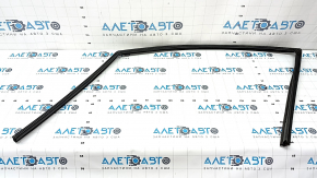 Jeep Grand Cherokee WK2 11-22 Front Right Windshield Seal
