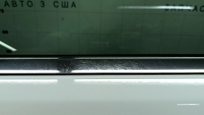 Jeep Grand Cherokee WK2 11-22 keyless front left door assembly, laminated glass, white PW7, bumper, worn molding and seal