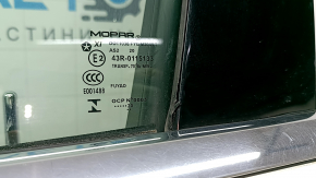 Jeep Grand Cherokee WK2 11-22 keyless front left door assembly, laminated glass, white PW7, bumper, worn molding and seal