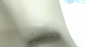 Right rear pillar trim for Jeep Grand Cherokee WK2 17-22, rear, beige, under speaker, scratches, worn, needs cleaning