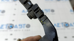 Left front bumper mount for Jeep Grand Cherokee WK2 14-22, broken guide