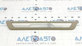 Front left door sill plate for Jeep Grand Cherokee WK2 11-22, beige with chrome, scratches