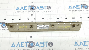 Front left door sill plate for Jeep Grand Cherokee WK2 11-22, beige with chrome, scratches