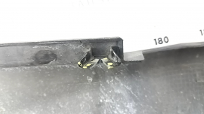 Left threshold of Jeep Grand Cherokee WK2 11-22 structure, scratches, broken fasteners, broken fastener