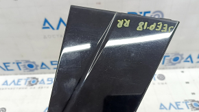 Jeep Grand Cherokee WK2 11-22 rear right side door trim, gloss black, scratches