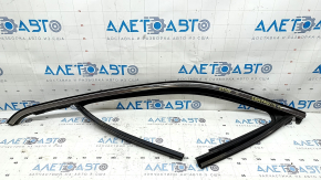 Upper front left door molding for Jeep Compass 17-24 chrome with glass seal, scratches