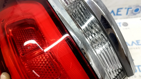 Jeep Grand Cherokee WK2 20-22 right outer fender light, chrome, scratches