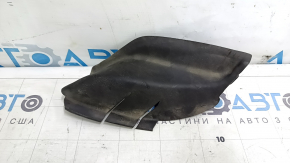 The left windshield wiper seal on a Jeep Compass 17-24 has dried out.