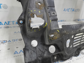 The engine guard of the Honda Insight 19-22 is torn, cracked, dented, missing fragments