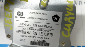 The driver's seat blower fan for the Jeep Grand Cherokee WK2 18-22 has a broken mount.
