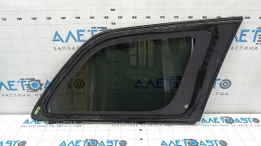 Jeep Grand Cherokee WK2 20-22 rear left window with chrome molding