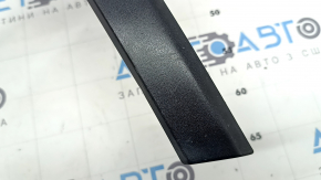 Jeep Grand Cherokee WK2 17-22 front right fender arch trim, scratches
