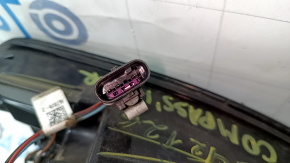 Jeep Compass 19-24 halogen right outer fender light, scratches