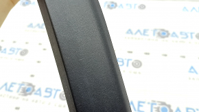 Lower rear right door arch trim for Jeep Grand Cherokee WK2 11-22, structure, scratches