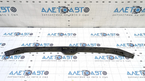 The central hood seal on an Audi A4 B9 17-25 has broken fasteners.
