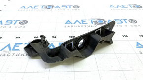The front bumper mount on the left fender of the Audi A4 B9 17-19 is broken.