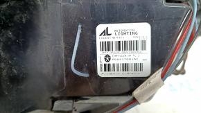 Jeep Compass 19-24 halogen outer fender light, left, cracked glass