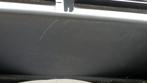 Jeep Grand Cherokee WK2 14-22 spare tire pan scratches, crack
