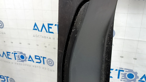 Jeep Grand Cherokee WK2 14-22 spare tire pan scratches, crack