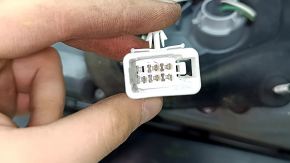 Left headlight for Toyota Prius 30 13-15, scratches, crack in mount