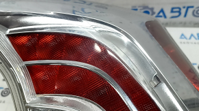 Right headlight for Toyota Prius 30 13-15, scratches, debris under the glass