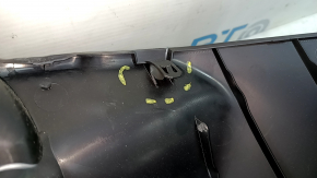 Lower right rear pillar trim for Toyota Venza 21-24, black, scratches, broken fasteners