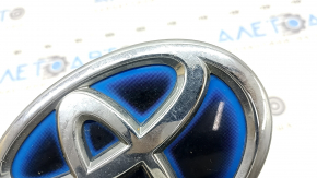 Toyota Prius 30 10-15 grille emblem, sand, chrome finish