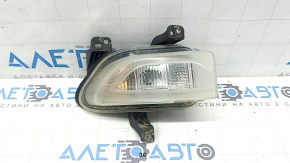 Front right turn signal with DRL for a 2015-2018 Jeep Renegade, fogged up, cracks in the mounts, cracks