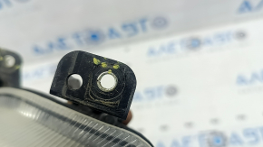 Front right turn signal with DRL for a 2015-2018 Jeep Renegade, fogged up, cracks in the mounts, cracks