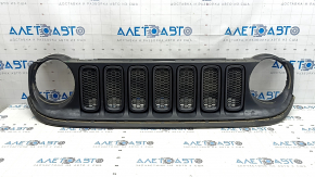 Jeep Renegade 15-18 pre-restoration grille assembly, black, graphite inserts, TRH whitened plastic, crack, sand