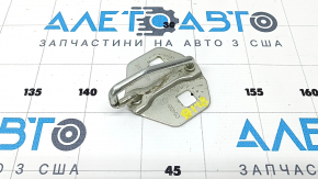 Alfa Romeo Stelvio 18-25 trunk lock hook