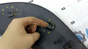 Front left fender arch trim for Jeep Renegade 15-23: structure, scratches, broken fasteners