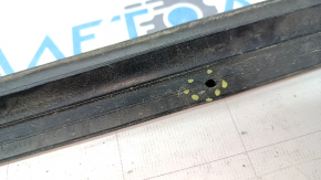 Toyota Venza 21-24 front right door seal is small, fasteners are torn