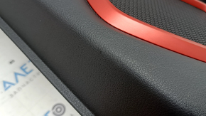 Front right door panel for a Jeep Renegade 15-19 TRH, black leather, black leather armrest with handle and trim, scratches