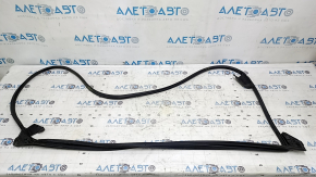 Front right door seal for Toyota Venza 21-24, broken fastening