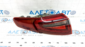 Alfa Romeo Stelvio 18-22" outer wing light, left, scratches