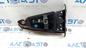 Left inner tailgate light (Alfa Romeo Stelvio 18-22) scratches