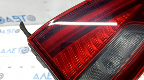 Inner light (trunk door) right Alfa Romeo Stelvio 18-22 scratches, stain