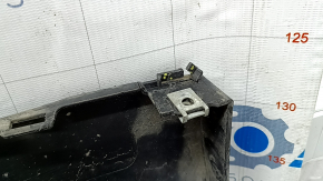 Left threshold for Alfa Romeo Stelvio 18-22: structure, scratches, broken fasteners, broken fastener