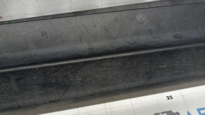Right threshold of Alfa Romeo Stelvio 18-22 structure, scratches, broken fasteners, broken fastener