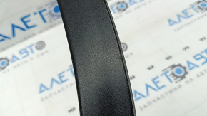 Rear left fender arch trim for Alfa Romeo Stelvio 18-22: structure, cracks in fasteners, scratches