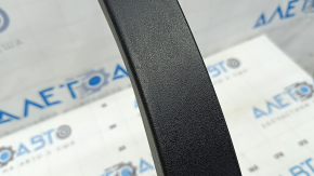 Rear left fender arch trim for Alfa Romeo Stelvio 18-22: structure, cracks in fasteners, scratches