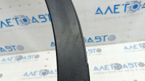 Rear left fender arch trim for Alfa Romeo Stelvio 18-22: structure, cracks in fasteners, scratches