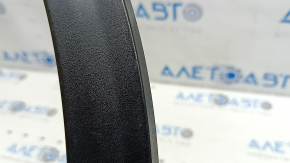 Rear left fender arch trim for Alfa Romeo Stelvio 18-22: structure, cracks in fasteners, scratches