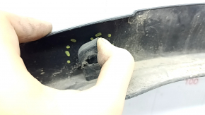 Rear right fender arch trim for Alfa Romeo Stelvio 18-22, structure, crack in fastening, broken fastening, scratches