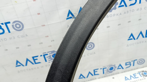 Rear right fender arch trim for Alfa Romeo Stelvio 18-22, structure, crack in fastening, broken fastening, scratches