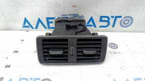 Audi Q5 80A 18-24 Chrome Center Console Air Vent, Crack in Mount